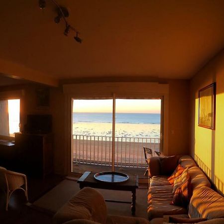 Residence Les Goelands Jullouville-les-Pins Εξωτερικό φωτογραφία